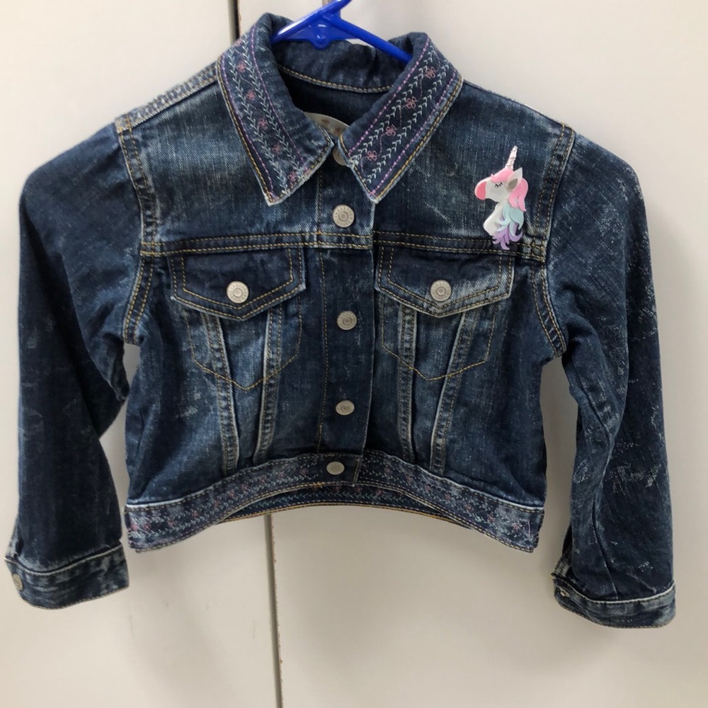 Girls denim jacket with custom embroidery and unicorn pendant. Perfect condition